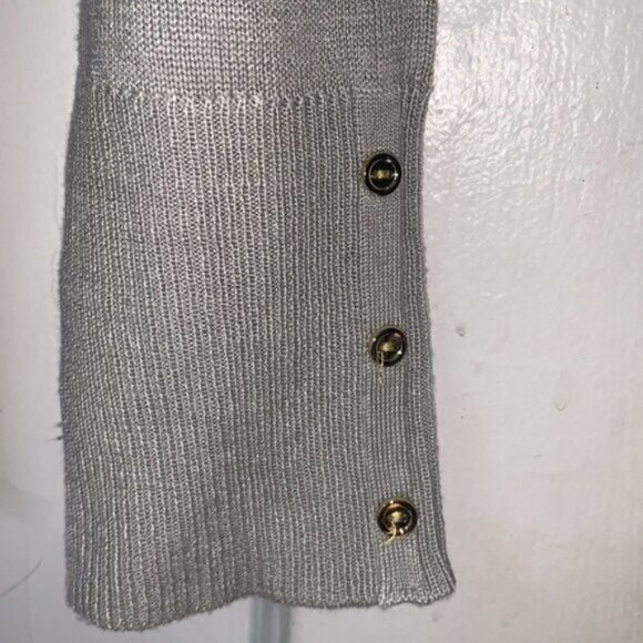 ATMOSPHERE Vneck grey sweater | Size 4 - Picture 3 of 5